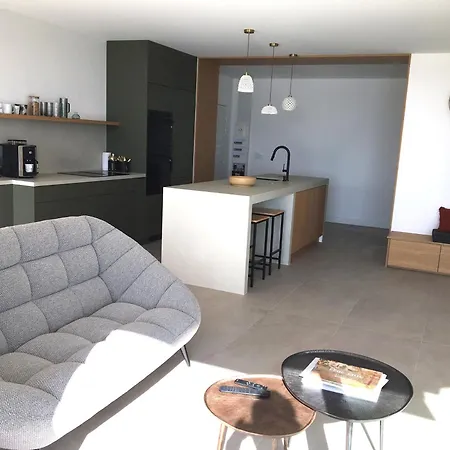 Comme Dans Les Arbres Vue Panoramique Sur La Appartement Ajaccio (Corsica)